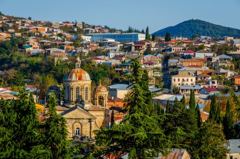  20 აგვისტომდე ქუთაისში, რუსთაველის გამზირზე, სარემონტო სამუშაოებთან დაკავშირებით, ავტოტრანსპორტი  ცალმხრივად იმოძრავებს
