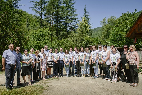 ლევან დავითაშვილი საჩხერის მუნიციპალიტეტში იმყოფებოდა