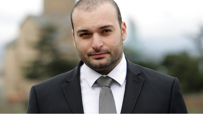 მამუკა ბახტაძე: წარმოვადგენ ინიციატივას, რომელიც არა მხოლოდ ე.წ. „შავ ჯიპებს“, არამედ მთლიანად ავტოპარკს და პერსონალურ მანქანებს შეეხება