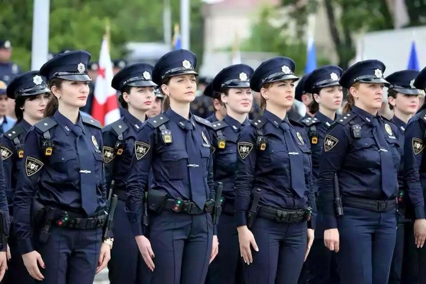 დღეიდან 13 200 პოლიციელს ხელფასი 250 ლარით მოემატა