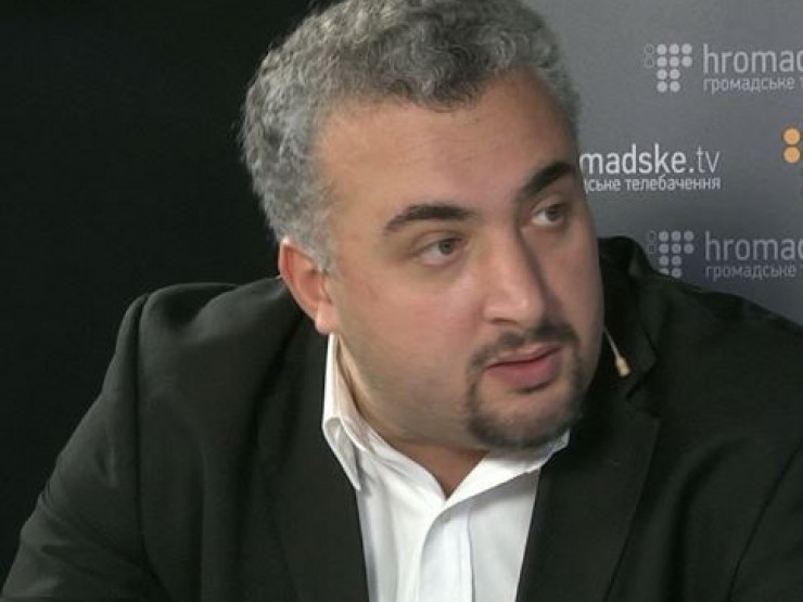 იოსებ სიგუა მთელი დღის განმავლობაში ჩვენს სატელეფონო ზარებს და მოკლე ტექსტურ შეტყობინებებს არ პასუხობს - სერგი კაპანაძე