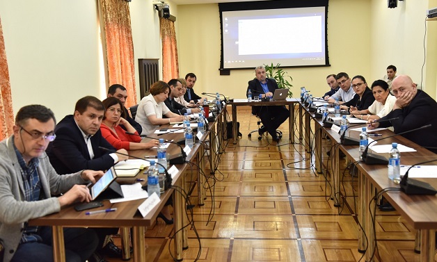 როგორ უნდა დაგვიწეროს ექსპერტმა ჭრილობა რამდენი დანით არის მიყენებული - მოზარდების საქმის გამომძიებელი 