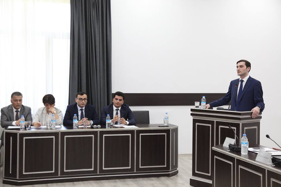 აჭარის მთავრობის პრიორიტეტები იქნებაა: ტურიზმი, მცირე და საშუალო ბიზნესის ხელშეწყობა, სოფლის მეურნეობა, განათლება, ბუნებრივი რესურსების მართვა და მწვანე ინდუსტრიები