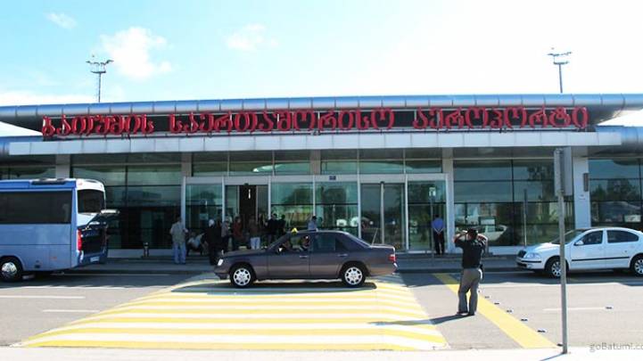 ბათუმის საერთაშორისო აეროპორტმა შესაძლოა ადგილმდებარეობა შეიცვალოს 