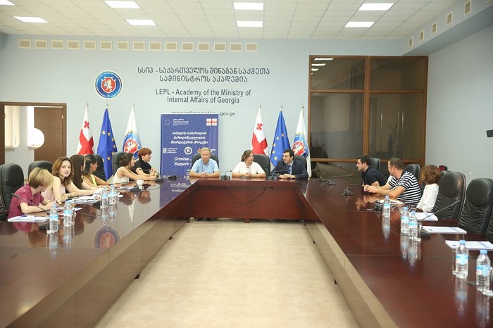 მართლწესრიგის ოფიცრები საერთაშორისო ექსპერტების გამოცდილების მიხედვით მომზადებული პროგრამით გადამზადდებიან