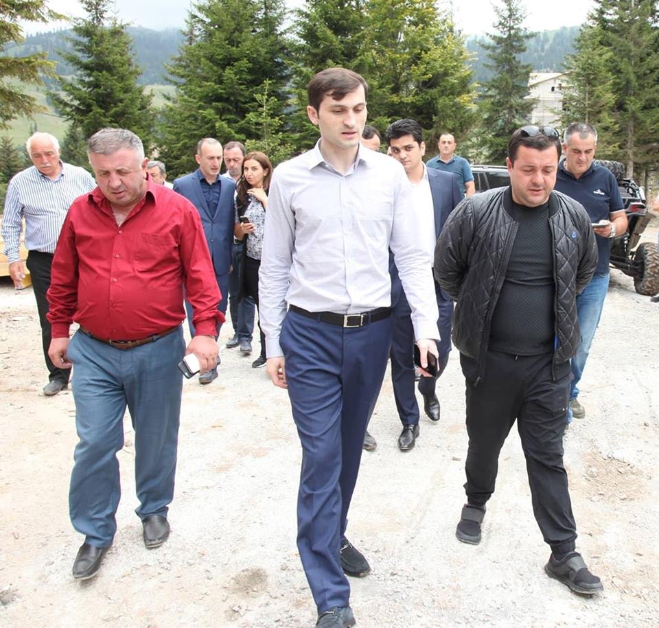 თორნიკე რიჟვაძე კურორტ „გოდერძიზე“ მიმდინარე პროექტებს გაეცნო