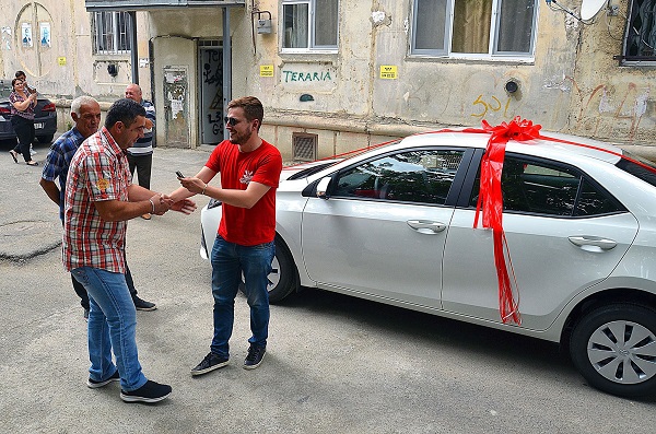  „ზედაზენის“ ლუდისა და ლიმონათის მომენტალური გათამაშების ფარგლებში პირველ „ტოიოტა კოროლას“ ახალი მფლობელი გამოუჩნდა