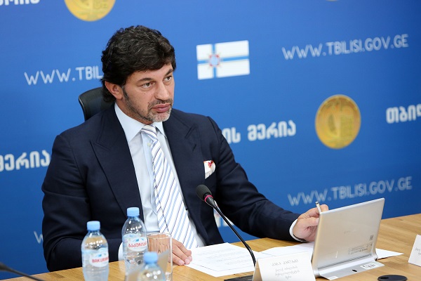 ვარაზისხევთან დაკავშირებით, ჩავატაროთ გამოკითხვა, თუ როგორი დამოკიდებულება ექნება ხალხს და ამის მიხედვით ვიმოქმედოთ - კალაძე