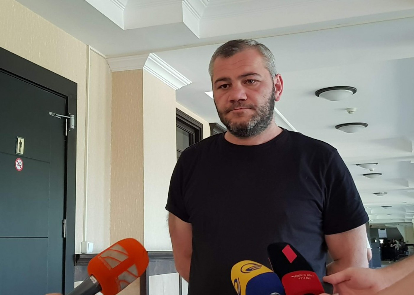 მმართველი გუნდის მიერ წარმოდგენილი დასკვნა სამარცხვინოა - სარალიძე ორშაბათიდან აქიციებს იწყებს