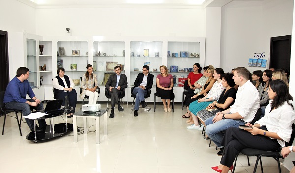 ტურიზმისა და კურორტების დეპარტამენტში სამუშაო შეხვედრა გაიმართა