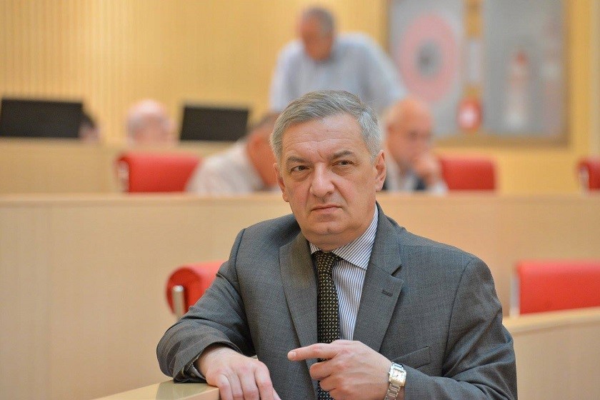 ცალკეულმა პარლამენტარმა შეიძლება ლობიოსა და სიმინდს შეადარა მარიხუანა, მაგრამ ეს არ ნიშნავს სხვა კანონმდებლების პოზიციას - ვოლსკი