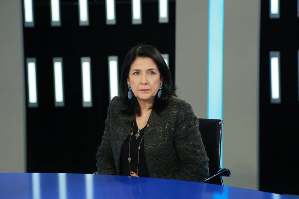 გამოკითხულთა 41% არჩევნებზე ხმას სალომე ზურაბიშვილს არ მისცემს - Edison Research-ის კვლევა 