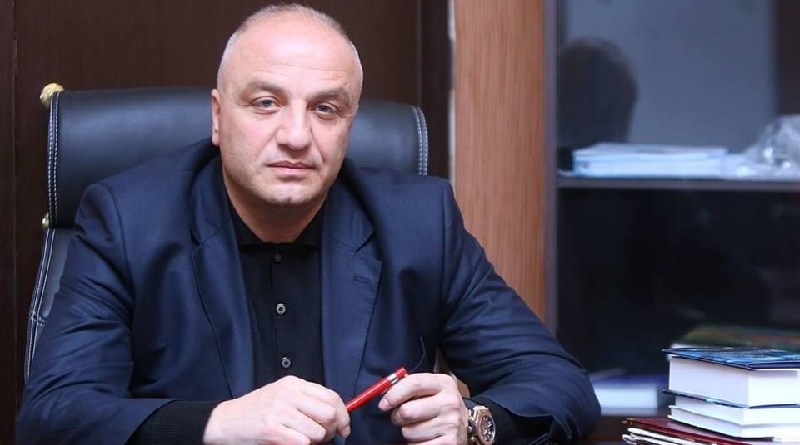 ჭიათურის მერმა პაატა ნადირაძემ თანამდებობა დატოვა