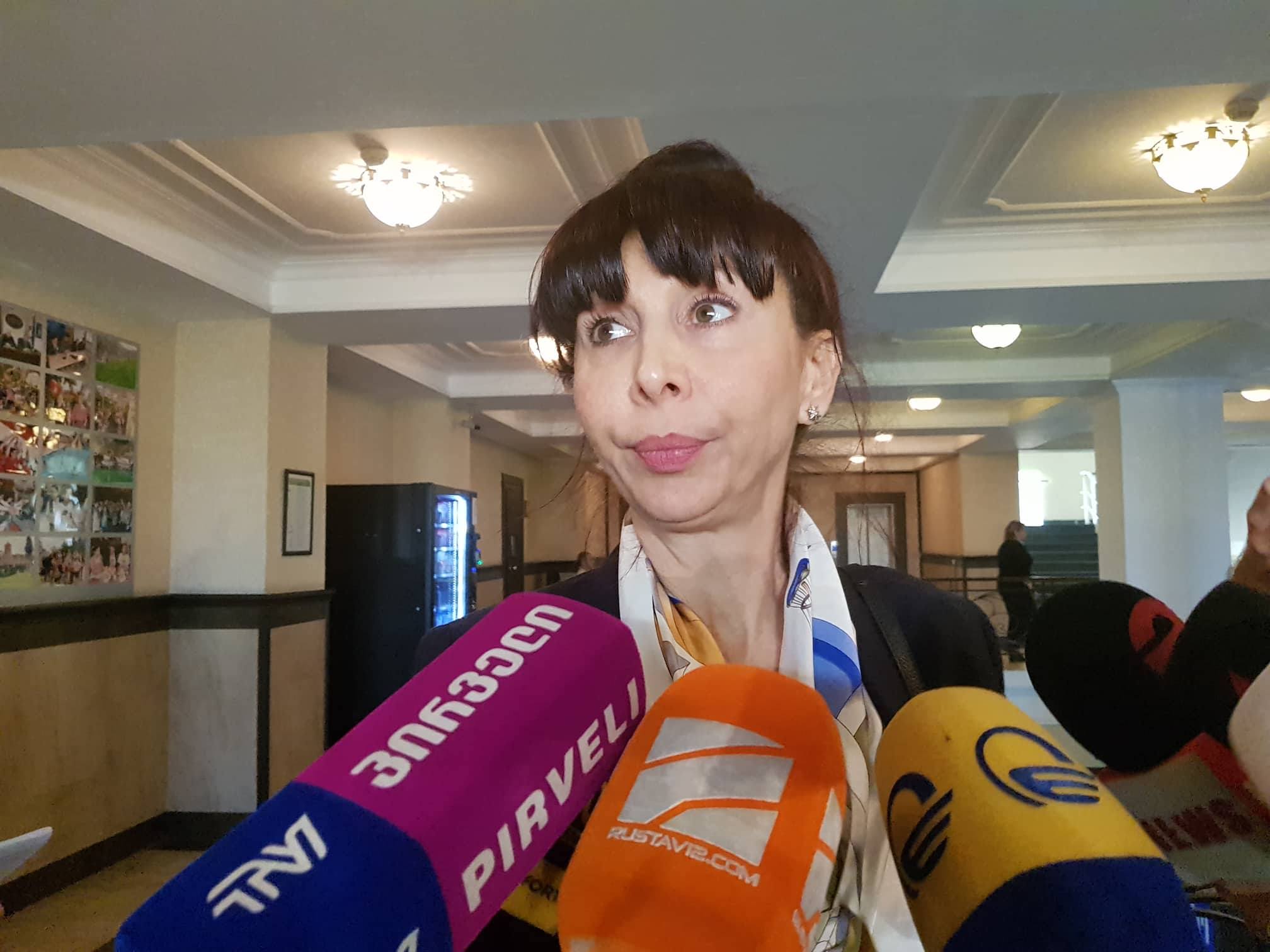 ვიღაცას ძალიან უნდა, ბურჭულაძე ქვეყნიდან წავიდეს - პაატა ბურჭულაძის მეუღლე