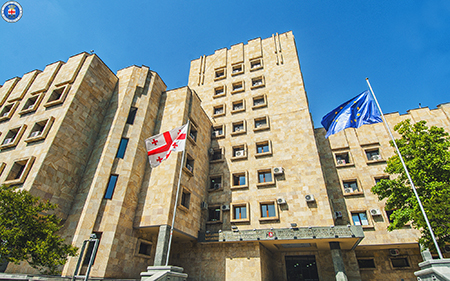 სიცოცხლისთვის სახიფათო ჯანმრთელობის განზრახ მძიმე დაზიანებისთვის ბრალდებულს 10 წლით თავისუფლების აღკვეთა მიესაჯა