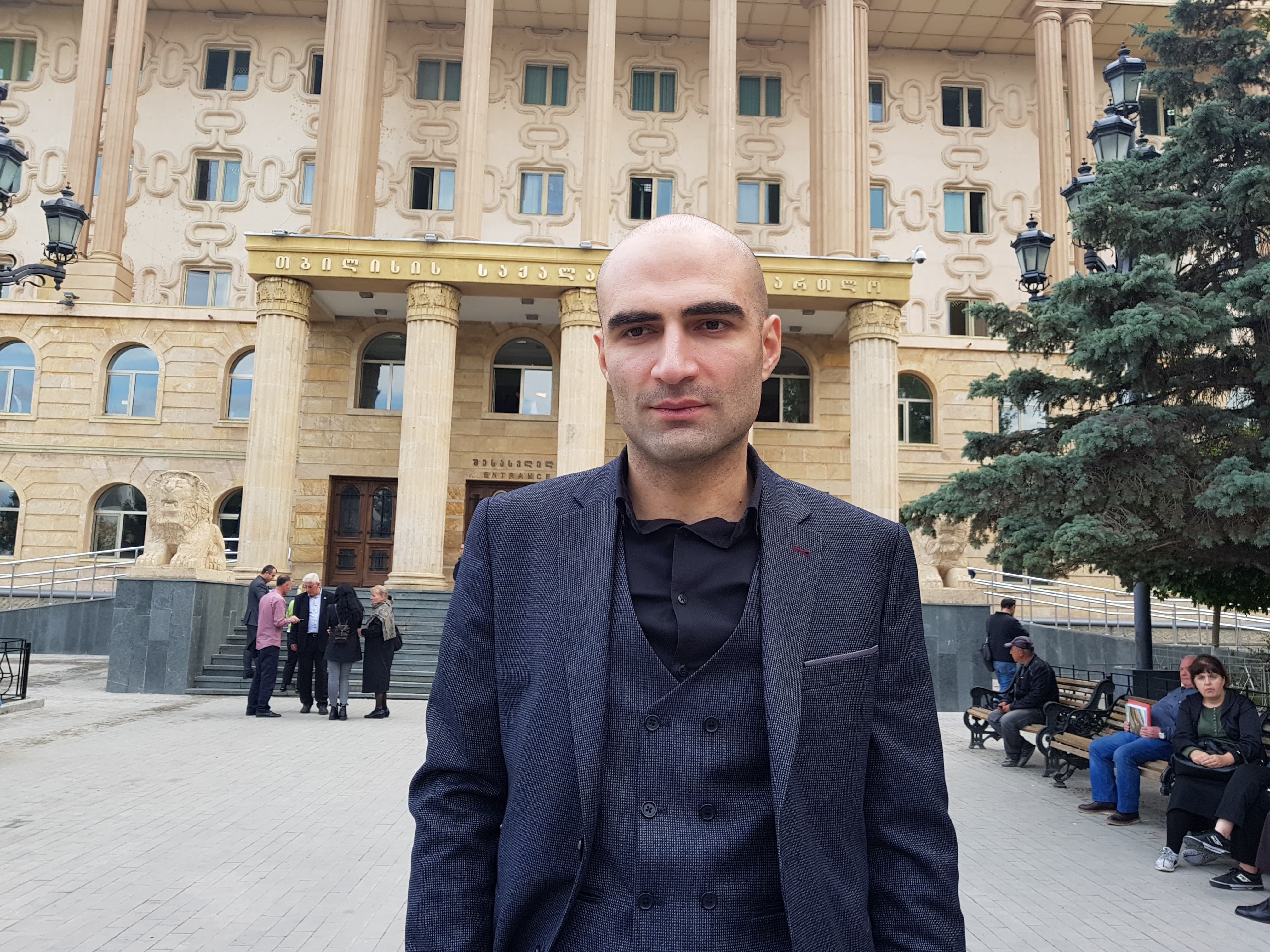 აუცილებლად დავასაბუთებთ, რომ გია თვალავაძე ძალიან წესიერი, პატიოსანი ადამიანია - ადვოკატი