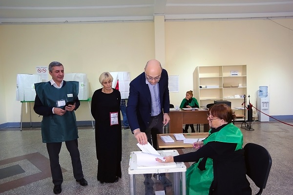 გიორგი ქობულია: ხმა მივეცი კანდიდატს, რომელიც მაქსიმალურად დაგვეხმარება ჩვენს მიერ დასახული მიზნების მიღწევაში