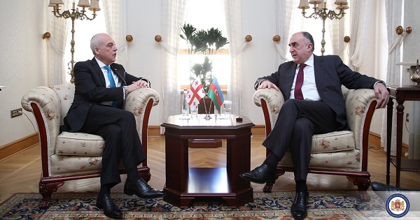 დავით ზალკალიანი აზერბაიჯანის საგარეო საქმეთა მინისტრს ელმარ მამედიაროვს შეხვდა