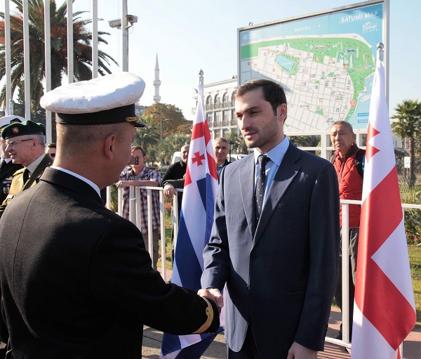 ბათუმი NATO-ს სამხედრო ხომალდებს მასპინძლობს