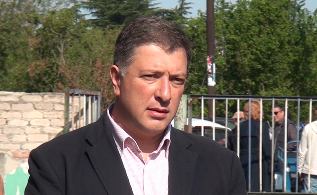 გრიგოლ ვაშაძის ვიზიტი ირაკლი ოქრუაშვილთან არის პრაგმატულად უაღრესად დამაზიანებელი და მორალურად უმძიმესი - უგულავა