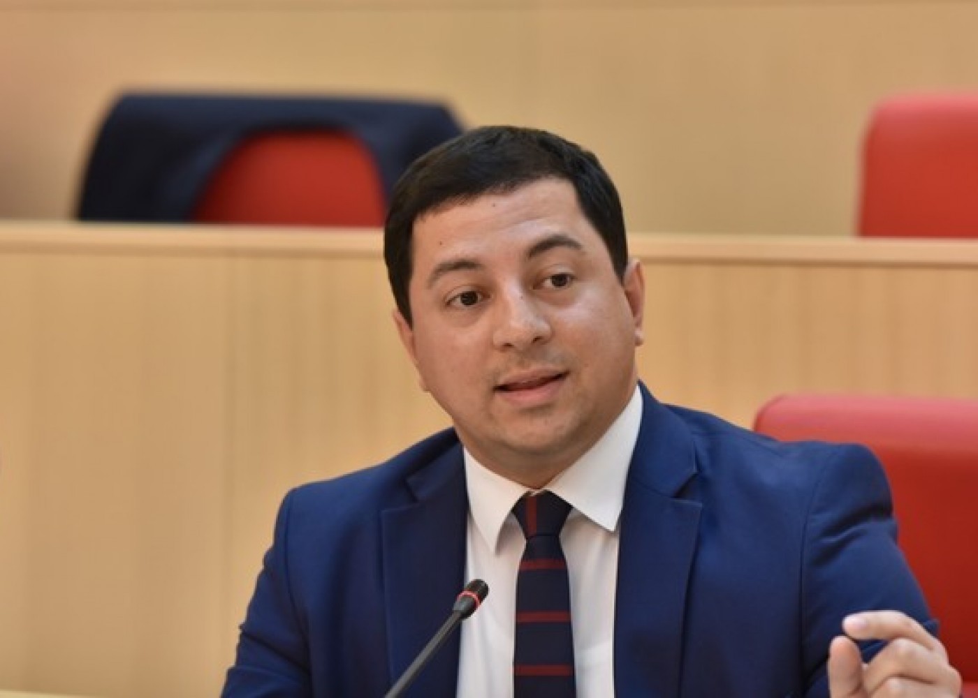 საზოგადოებამ ბიძინა ივანიშვილის გამოსვლის შემდეგ დაინახა, რომ ის არის ძალიან პასუხისმგებლიანი ლიდერი - თალაკვაძე