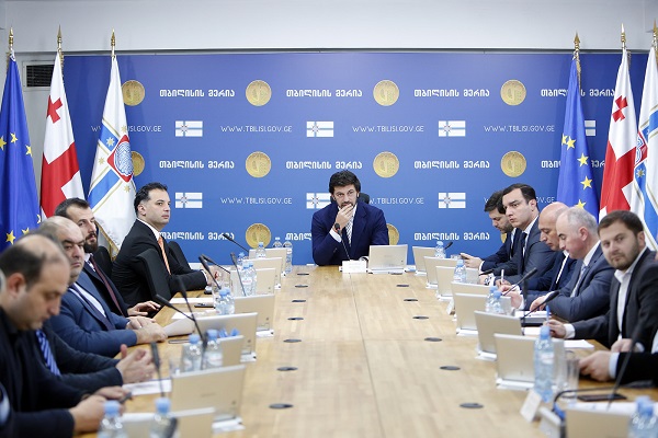 თბილისის მერიის ცხელ ხაზს თანამშრომლები დაემატება