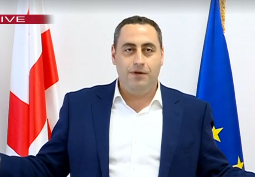 გიორგი ვაშაძის ინფორმაციით, ძალოვანი სტრუქტურების მაღალი თანამდებობის პირები მეორე ტურში ამომრჩევლის მობილიზებას კურირებენ 