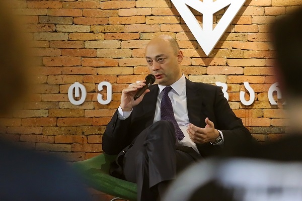 გიორგი ქობულია სტარტაპ კომპანიების წარმომადგენლებს შეხვდა