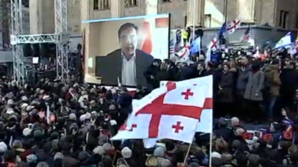 ახალი, დიდი პოლიტიკური ვარსკვლავი დაიბადა საქართველოში, ისტორული მასშტაბით - სააკაშვილი გრიგოლ ვაშაძეზე