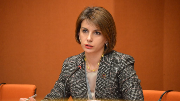საქართველომ 16 დეკემბერს ინაუგურაცია ისე უნდა ჩაატაროს, რომ ქვეყნის ღირსეული სახე წარმოჩინდეს - ჩუგოშვილი