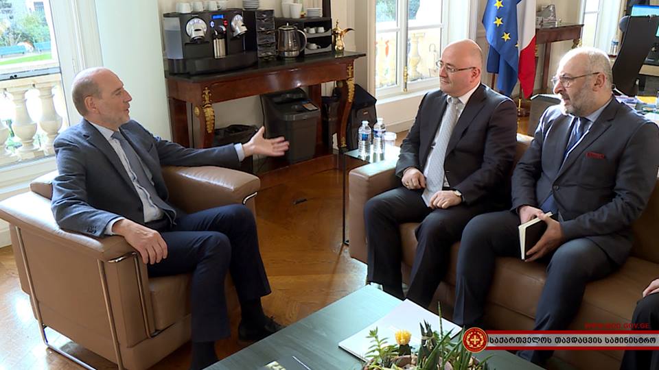 ლევან იზორიამ  შავი ზღვის უსაფრთხოების გაძლიერებაზე პოლიტიკური დალოგი  საფრანგეთის პარლამენტში გამართა