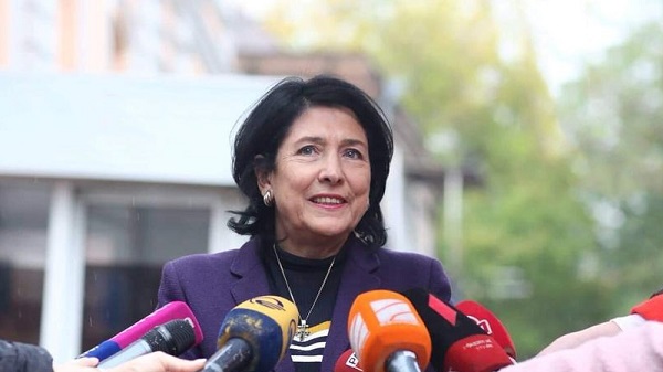 ჯეიმს აპატურაისთან შეხვედრაზე საუბარი შეეხო საქართველოსა და ნატო-ს თანამშრომლობას - სალომე ზურაბიშვილი