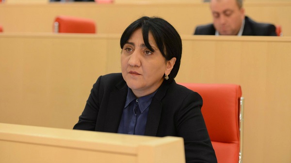 მე ვარ ქალი და კაცზე არასდროს ავწევ ხელს - ირმა ინაშვილი