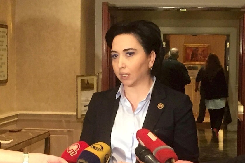 სამადაშვილი როგორც ელჩი, ქვეყნისთვის საზიანო და უმაქნისი იყო, როგორც იურიდიული კომიტეტის წევრი - უსაქმური და კანონების არმცოდნე - ბესელია