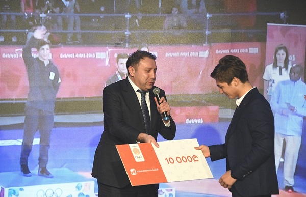 ოლიმპიური კომიტეტის ორგანიზებით და საქართველოს ბანკის გენერალური პარტნიორობით  წლის საუკეთესო სპორტსმენები დასახელდნენ