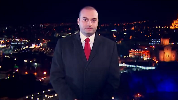 საქართველოს პრემიერ-მინისტრი მამუკა ბახტაძე მოსახლეობას ახალ წელს ულოცავს