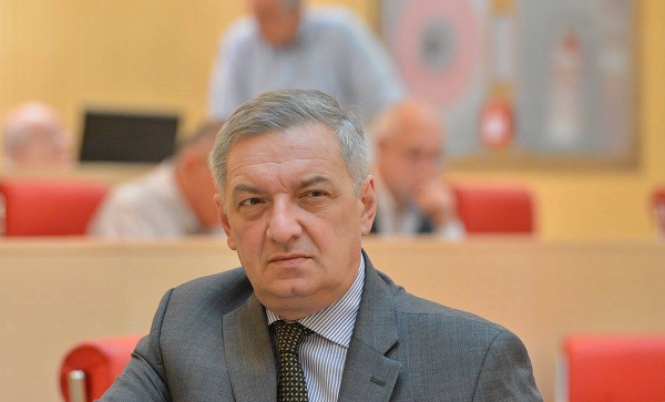 როგორი ფორმით მოხდება დაცილება ან საერთოდ მოხდება თუ არა, ამას მომავალი გვიჩვენებს - ვოლსკი ბესელიაზე