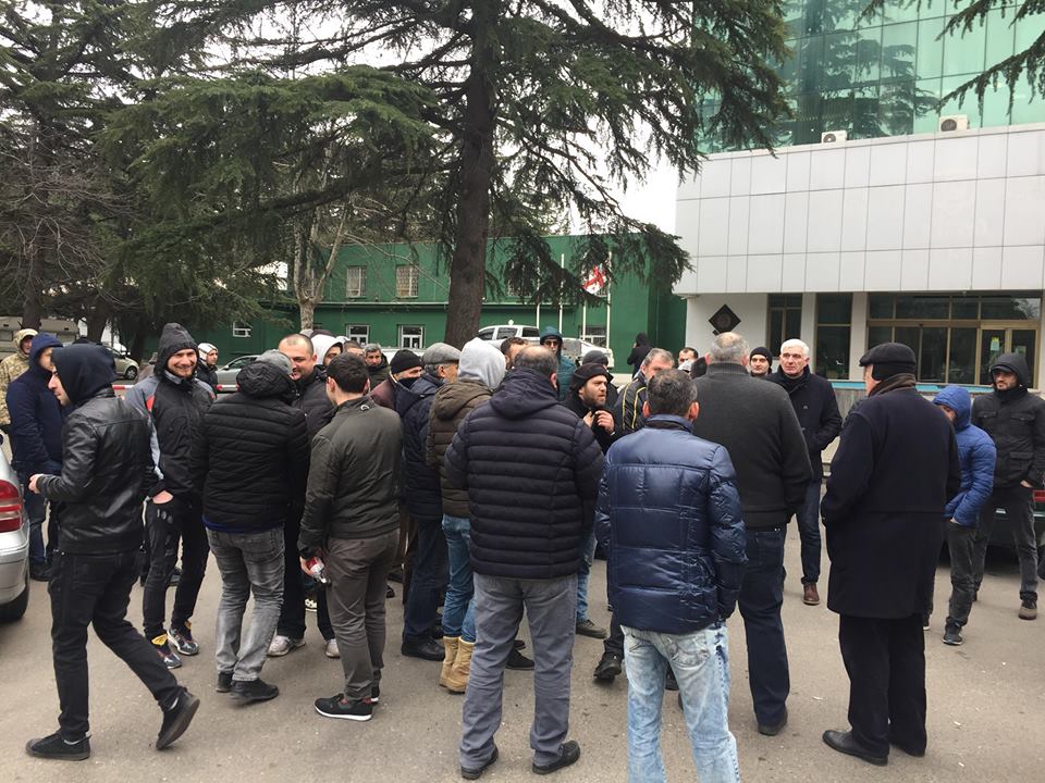 თბილავიამშენის თანამშრომლები გაიფიცნენ