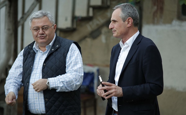 მთაწმინდაზე დავით უსუფაშვილი მხარს შალვა შავგულიძეს უჭერს