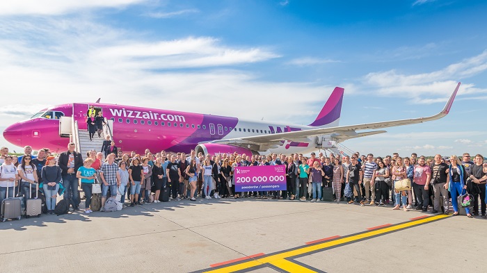 200 მლნ გადაყვანილი მგზავრი 15 წლის მანძილზე - დღეს Wizz Air-ი იუბილარია