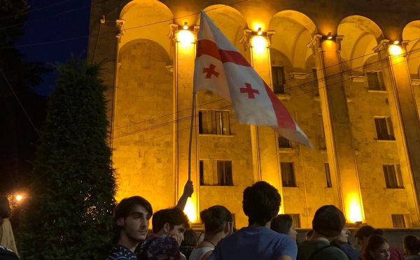 საპროტესტო აქცია, პარლამენტის შენობის წინ, 26 ივნისს, 19:00-ზე განახლდება