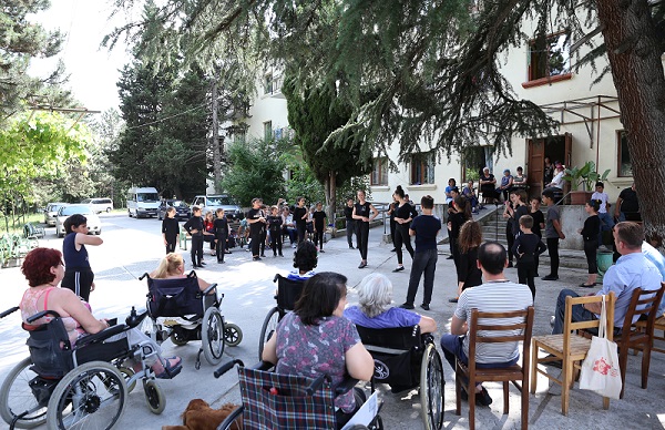 დუშეთის შშმ პირთა პანსიონატში მუსიკალურ-შემოქმედებითი საღამო გაიმართა