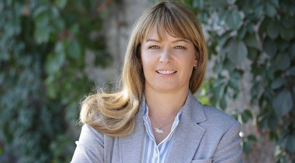 პარლამენტის წინ მიმდინარე აქციაზე სანდრა რულოვსი მივიდა