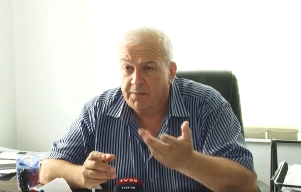 მოვედი აქა, შევხედე ადგილები ცარიელია და მოვიყვანე ცოლისძმა და დავნიშნე - ნეპოტიზმი ქობულეთში | ვიდეო