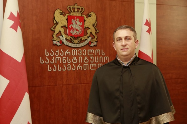 საკონსტიტუციო სასამართლოს თავმჯდომარეს უზენაესი სასამართლოს მოსამართლეობა სურს