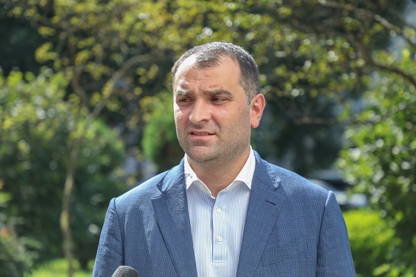 არჩილ ჩიქოვანი  ოპონენტების გაღიზიანებას აჭარის მთავრობის წარმატებულ საქმიანობას უკავშირებს