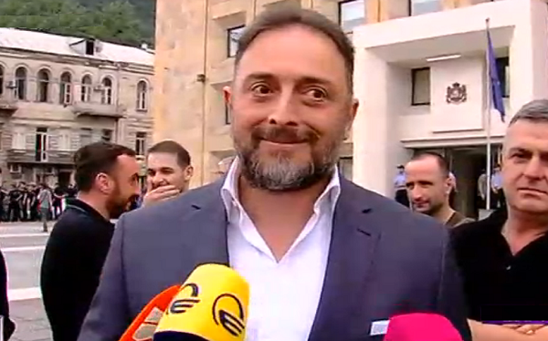 თუ იქნება პოლიციის კორდონი, გავარღვევთ და გარყვნილების პროპაგანდისტების იქიდან გავათრევთ - ვასაძე „თბილისი პრაიდზე“