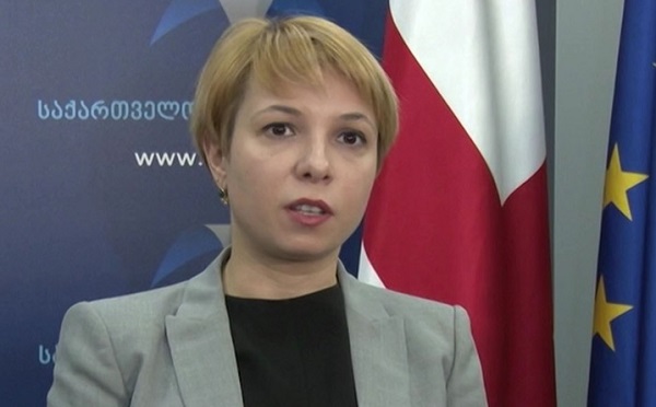 კანონდარღვევა ვერ დავინახეთ იმაში, რომ უზენაესი სასამართლოს გადაწყვეტილების აღსრულება მოითხოვა რ2-ის ახალმა მესაკუთრემ - ნინო ლომჯარია