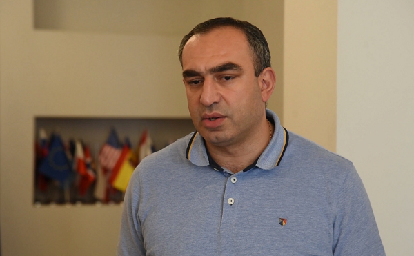 21-ე საუკუნეში დასაქმებული ადამიანი მხოლოდ სახელმწიფო მხარდაჭერის იმედზე არ უნდა იყოს - ვლადიმერ ბოჟაძე