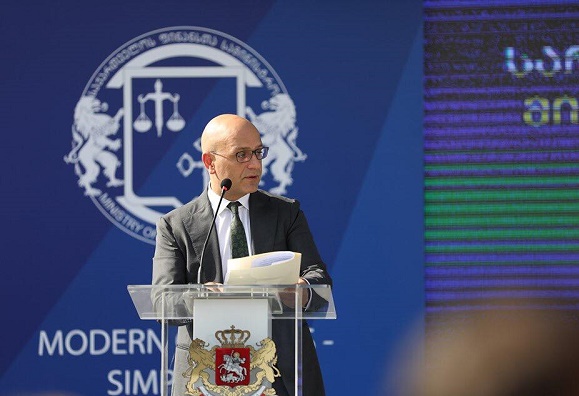 ივანე მაჭავარიანი: რეგიონში ერთ-ერთი სამაგალითოა სარფის საბაჟო გამშვები პუნქტი, სადაც პროცედურები დროის მოკლე პერიოდში, ერთი გაჩერების პრინციპით ხორციელდება